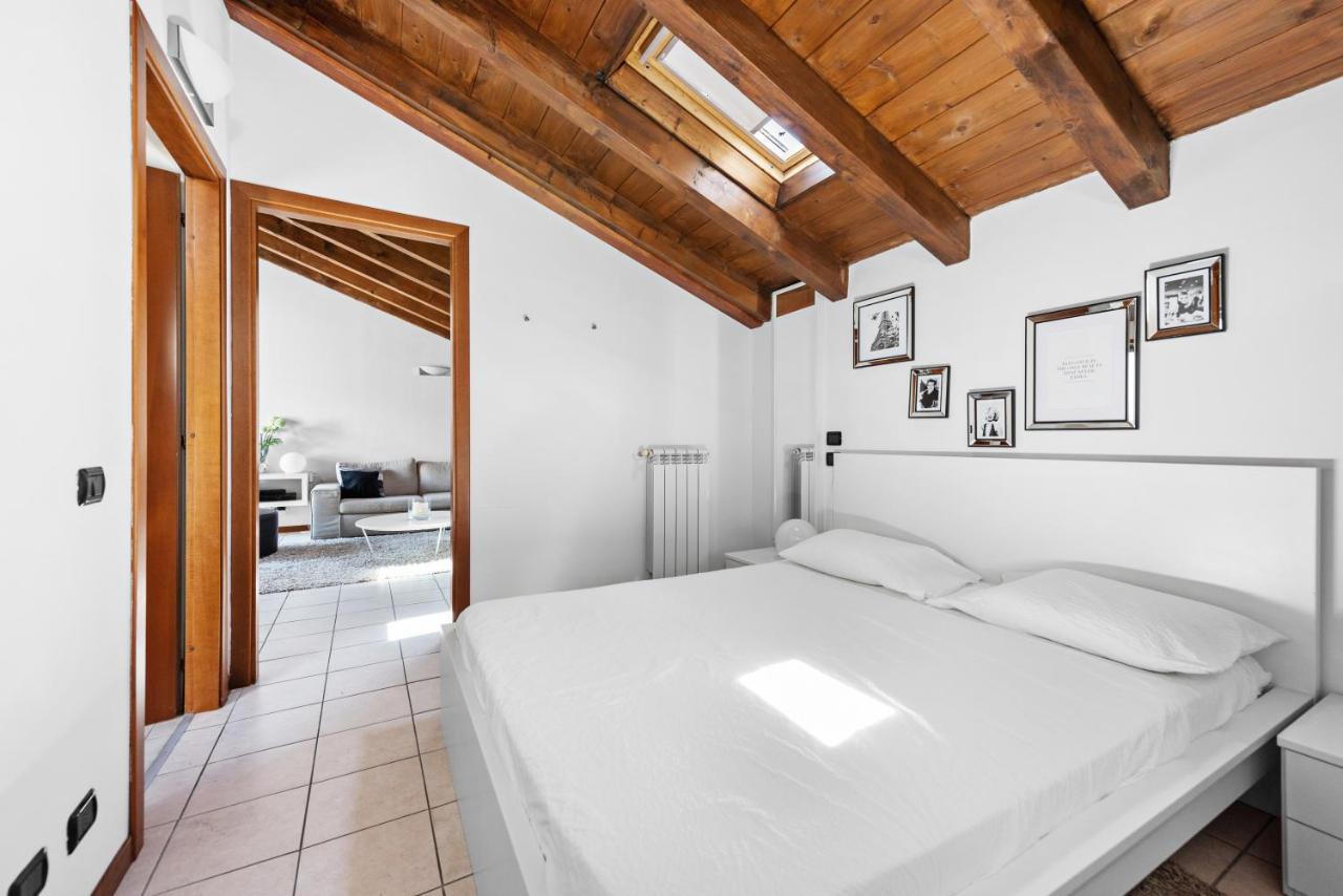 Ferienwohnung Casacamelia 35, 3 Bdrm With View Lake Como Acquaseria Exterior foto